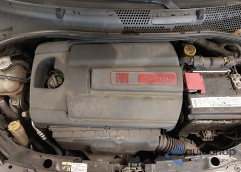 2015 Fiat 500 Pop z USA, uszkodzony, nr VIN 3C3CFFARXFT581812